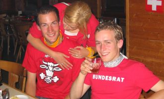 Sola 04 - 453 - Freitag (Nationalturnen, -feiertag).jpg