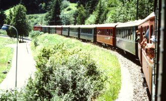 05 - Samstag, Zugfahrt.JPG