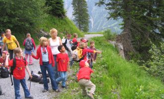 Sola 04 - 144 - Montag (Tour de Suisse, Hike).jpg