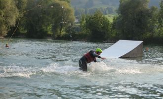 2013 Leiterausflug Wasserski_05.jpg
