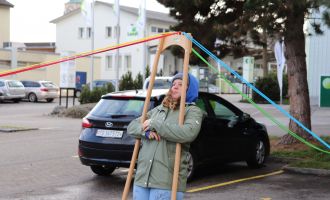 20230325_Berg stellt aus_011.jpg