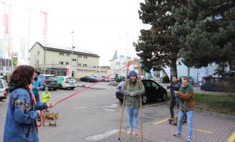 20230325_Berg stellt aus_013.jpg