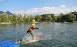 2013 Leiterausflug Wasserski_09.jpg